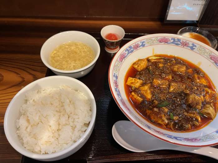 大阪市西区新町のある中華料理熊掌さんの四川麻婆豆腐ランチ04